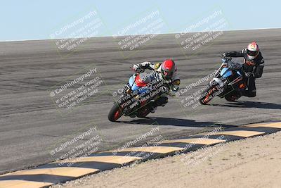 media/Oct-13-2025-Moto Forza (Mon) [[a66d839500]]/3-B Group/Session 2 (Bowl)/